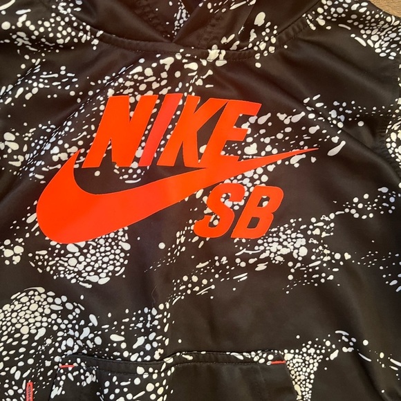 Nike girls boy unisex SB skateboard hoodie Sz 7 black white neon melon - Picture 3 of 6